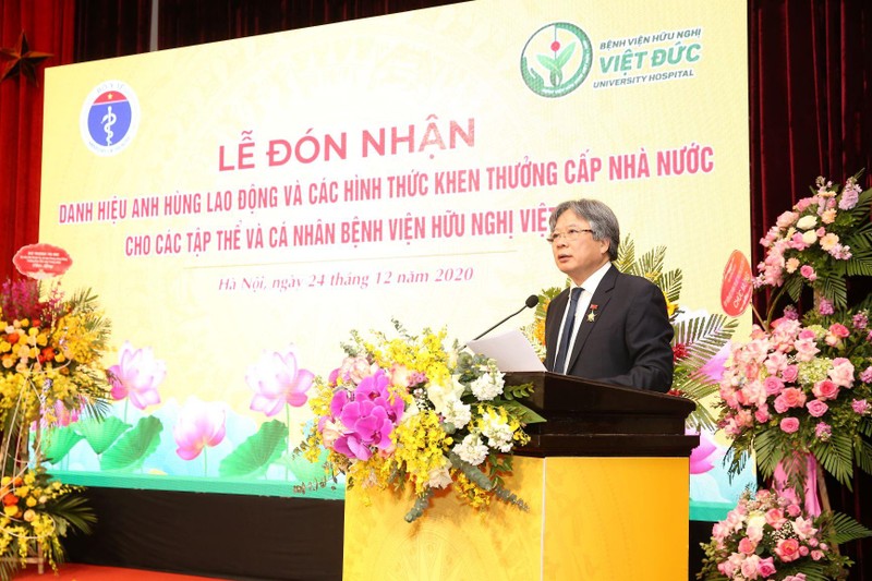 GS.TS. Trần Bình Giang: "Tôi xin dành tặng danh hiệu cao quý này tới các bậc tiền bối, tới các thầy, cô và toàn thể BV".