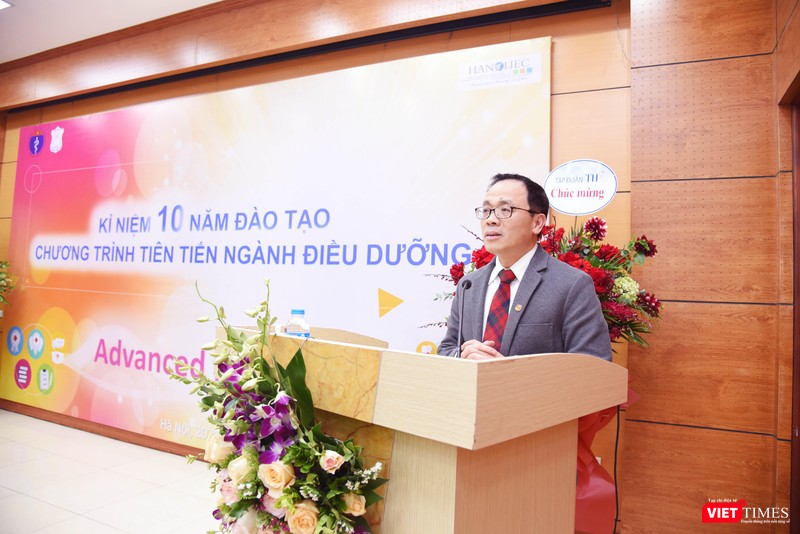 GS.TS. Tạ Thành Văn: “Chặng đường 10 năm xây dựng và phát triển của Chương trình tiên tiến đào tạo điều dưỡng của Trường Đại học Y Hà Nội là một chặng đường đầy tự hào.