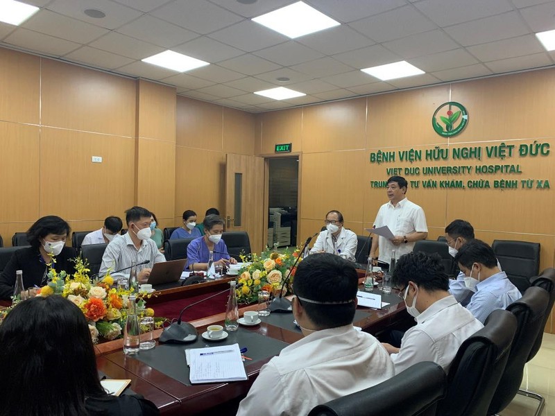 Đoàn công tác của Bộ Y tế đánh giá cao công tác khoanh vùng, dập dịch thành công của BV