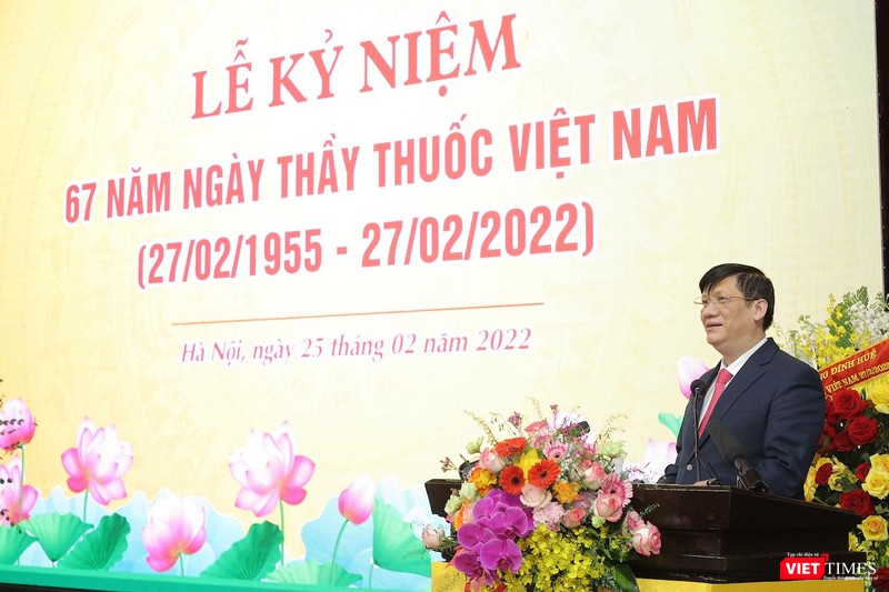 Bộ trưởng Bộ Y tế Nguyễn Thanh Long gửi lời tri ân sâu sắc nhất tới đội ngũ cán bộ, nhân viên ngành y tế Bộ trưởng Bộ Y tế Nguyễn Thanh Long gửi lời tri ân sâu sắc nhất tới đội ngũ cán bộ, nhân viên ngành y tế