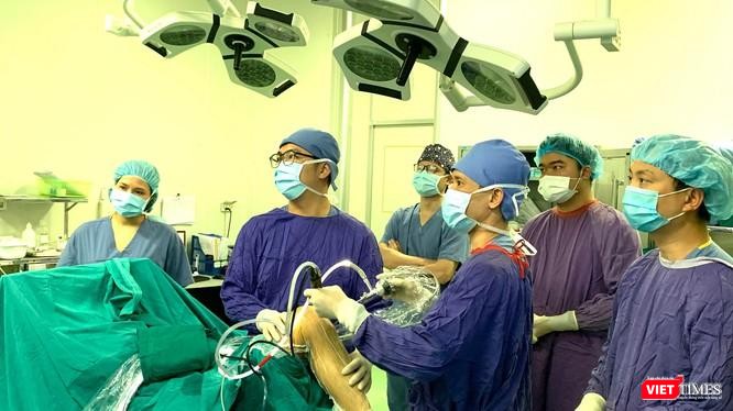 Ca mổ nội soi khớp gối ở BV Việt Đức