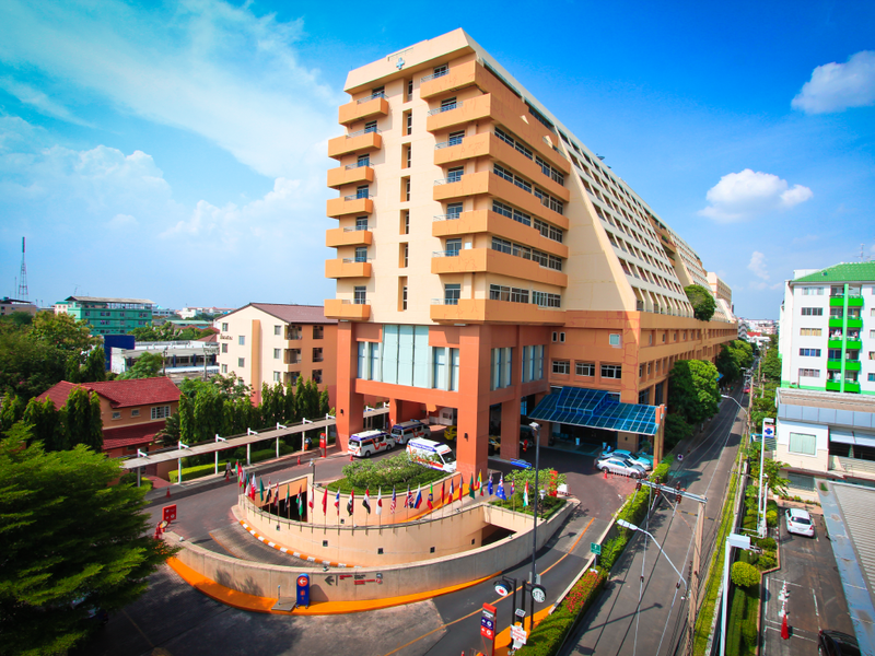 Một bệnh viện tư ở Thái Lan nằm trong top 10 bệnh viện được khuyên đi du lịch chữa bệnh