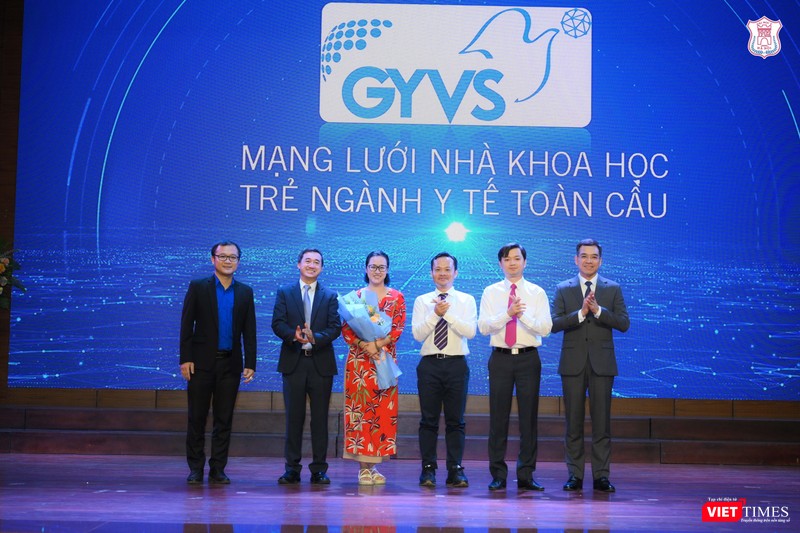 Ban chủ nhiệm khóa I Mạng lưới nhà khoa học trẻ ngành Y tế toàn cầu, nhiệm kỳ 2022 - 2027 ra mắt