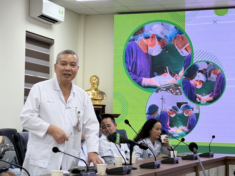 PGS. TS. Nguyễn Hữu Ước - Giám đốc Trung tâm Phẫu thuật Tim mạch và Lồng ngực BVHN Việt Đức - chuyên gia ghép tim hàng đầu Việt Nam