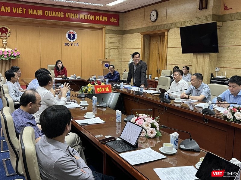 PGS.TS Lương Ngọc Khuê - Cục trưởng Cục quản lý Khám, chữa bệnh - yêu cầu các bệnh viện nâng cao chất lượng khám, chữa bệnh sau khi đã được tháo gỡ khó khăn PGS.TS Lương Ngọc Khuê - Cục trưởng Cục quản lý Khám, chữa bệnh - yêu cầu các bệnh viện nâng cao chất lượng khám, chữa bệnh sau khi đã được tháo gỡ khó khăn