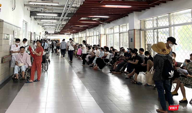 VT_ Giá viện phí.JPG