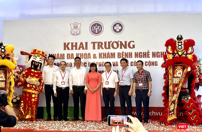 VT_ khai trương.jpg