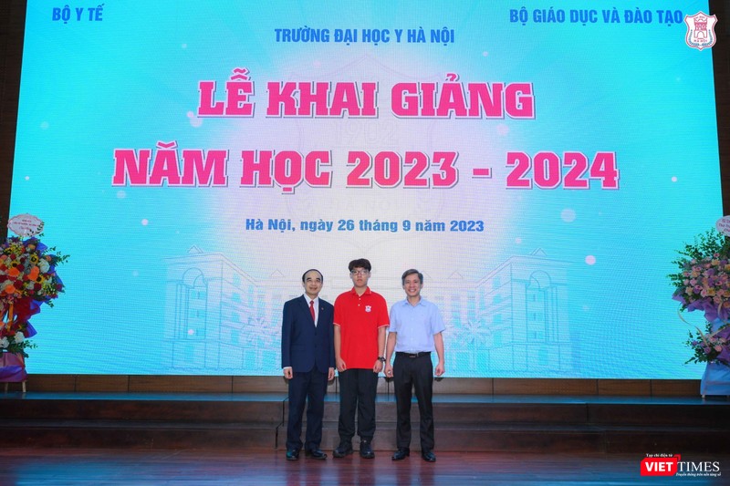 VT_ Khánh và Khoi.jpg