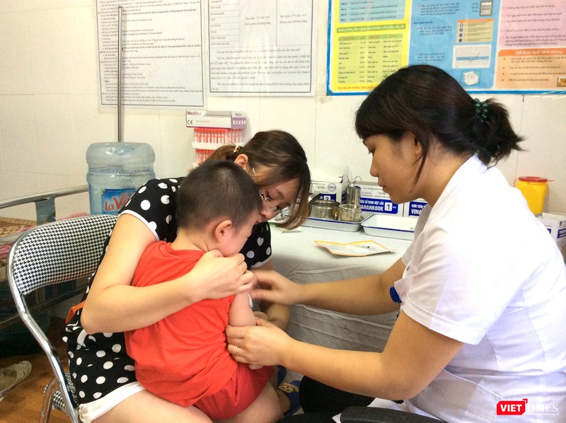 VT_ tiem vac xin.JPG