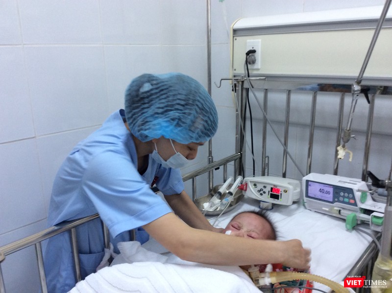 VT_ Trẻ bị bệnh.JPG