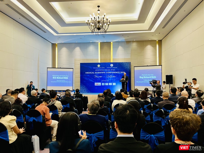 VT_ Hoi thao y ted.jpg