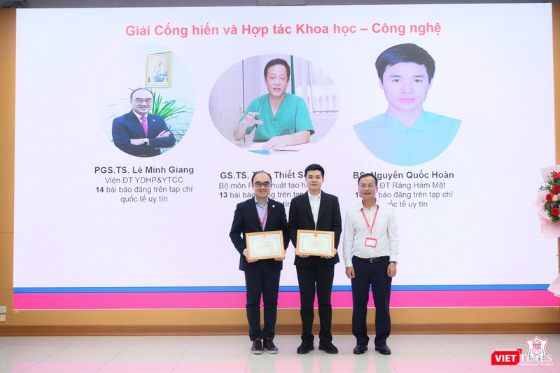 VT_ Giai cong hien.JPG