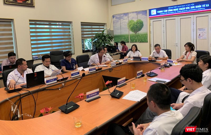 VT_KCB tư xa -Hoi chan.jpg