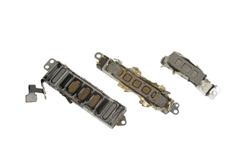 Bộ rung bên trong iPhone 7, 6S và 6 (từ trái sang phải)