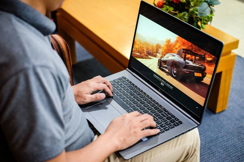 Gram 2019 - laptop 17 inch nhẹ nhất thế giới