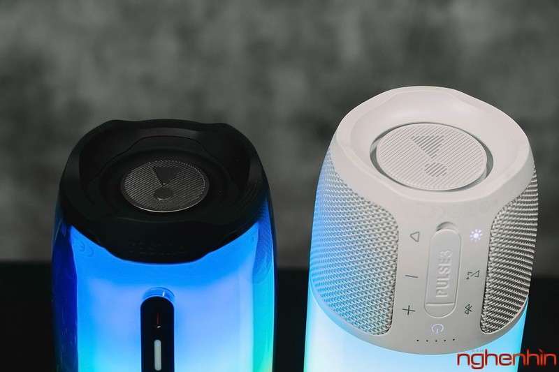 Mở hộp và đánh giá JBL Pulse 4 đầu tiên tại Việt Nam ảnh 16