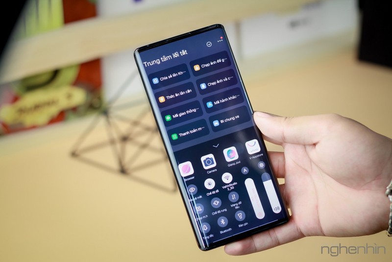 Trên tay Vivo Nex 3 đầu tiên tại Việt Nam: bóng bẩy, không phím cứng, cấu hình khủng ảnh 11