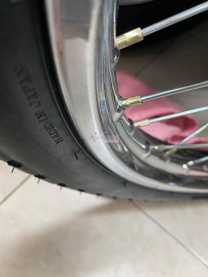 Các chi tiết mới tinh như hàng đập hộp. 