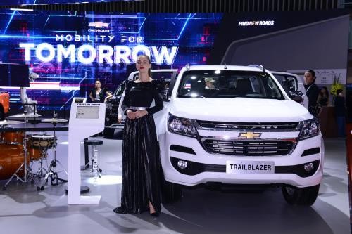 Chevrolet Trailblazer nhập khẩu nguyên chiếc từ Thái Lan về phân phối. Ảnh: Văn Xuyên/BNEWS/TTXVN Chevrolet Trailblazer nhập khẩu nguyên chiếc từ Thái Lan về phân phối. Ảnh: Văn Xuyên/BNEWS/TTXVN