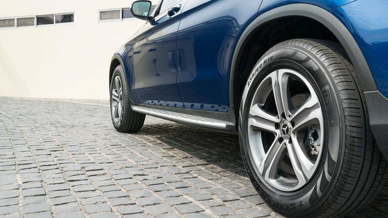 Sau một thời gian làm việc lốp bị mòn không đồng đều