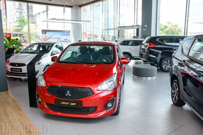 Lượng khách hàng đến đại lý đang giảm dần theo từng ngày Lượng khách hàng đến đại lý đang giảm dần theo từng ngày