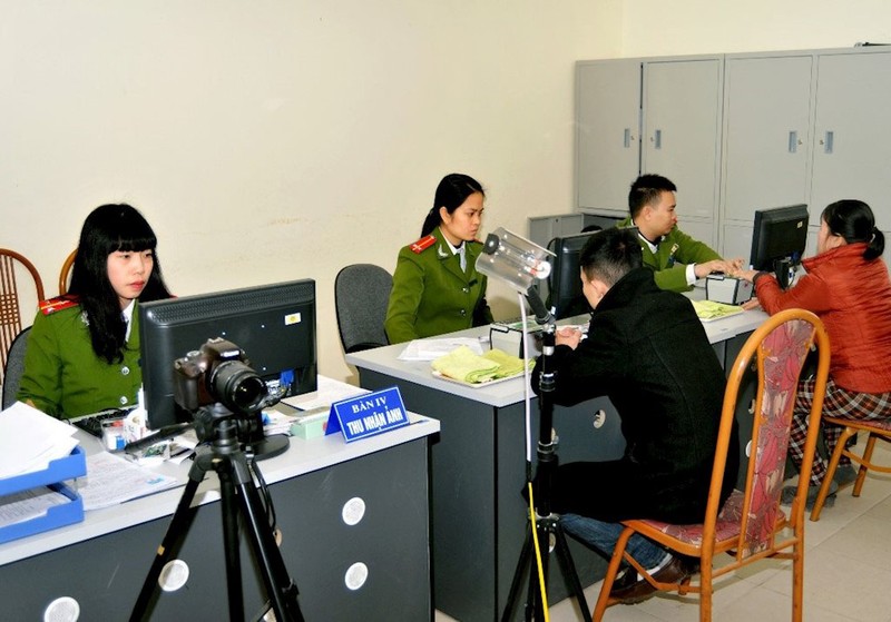 Trong năm 2020, Bộ Tài chính sẽ xây dựng Thông tư quy định về mức thu, chế độ thu, nộp, quản lý và sử dụng phí khai thác, sử dụng thông tin trong Cơ sở dữ liệu quốc gia về dân cư (Ảnh minh họa: stttt.binhdinh.gov.vn).