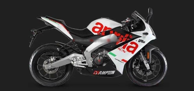 2020 Aprilia GPR150 ABS màu trắng.