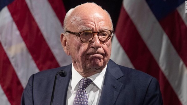 Ông trùm Rupert Murodch là người đã phát triển thành công đế chế tin tức ở phương Tây với tài sản cá nhân khoảng 17,7 tỷ USD.