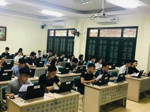 SV Trường ĐH Mở Hà Nội tham gia nhiều hoạt động học trực tuyến