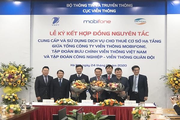 Các nhà mạng di động vừa ký kết hợp đồng nguyên tắc về việc cung cấp và sử dụng dịch vụ cho thuê hạ tầng.