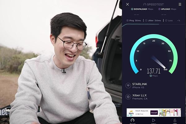 Starlink có thể cung cấp cho người dùng khả năng truy cập Internet với tốc độ đường xuống trong khoảng từ 50-150 Mbps. Ảnh: CNET Starlink có thể cung cấp cho người dùng khả năng truy cập Internet với tốc độ đường xuống trong khoảng từ 50-150 Mbps. Ảnh: CNET