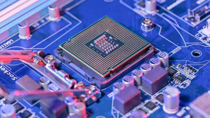 Ngành công nghiệp ô tô toàn cầu mất hàng trăm tỷ USD vì thiếu chip ảnh 1