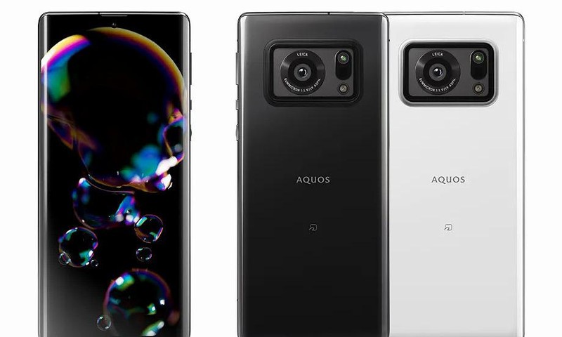 Aquos R6 có màn hình cong hai viền, cụm camera lớn với ống kính duy nhất do Leica tinh chỉnh, cùng cảm biến ToF và đèn Flash.