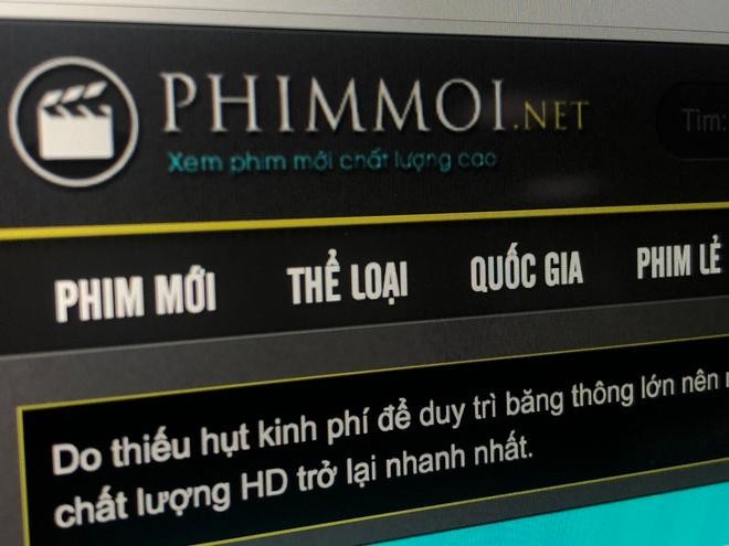 Phimmoi từng nhiều lần bị các đơn vị trong và ngoài nước tố cáo về hành vi vi phạm bản quyền. Phimmoi từng nhiều lần bị các đơn vị trong và ngoài nước tố cáo về hành vi vi phạm bản quyền.