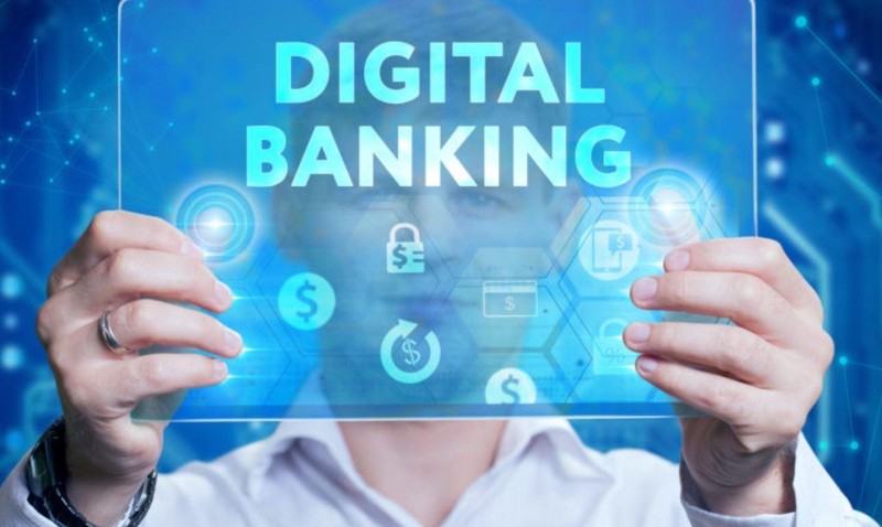 Các ngân hàng cần chuyển đổi số để đáp ứng được thay đổi