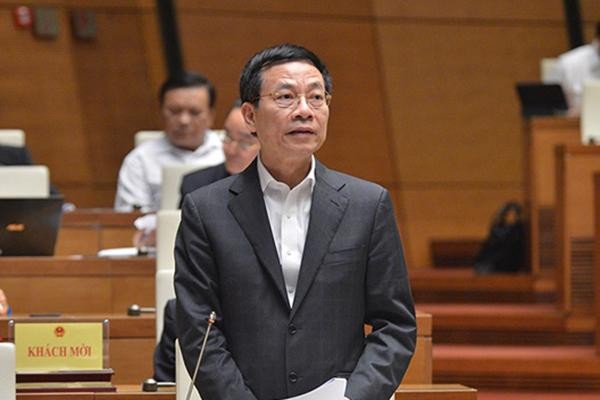 Bộ trưởng TT&TT Nguyễn Mạnh Hùng. Ảnh: Quốc hội