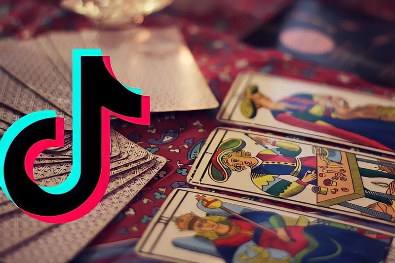 Thực hư tin đồn TikTok và Facebook cấm nội dung bói toán Thực hư tin đồn TikTok và Facebook cấm nội dung bói toán
