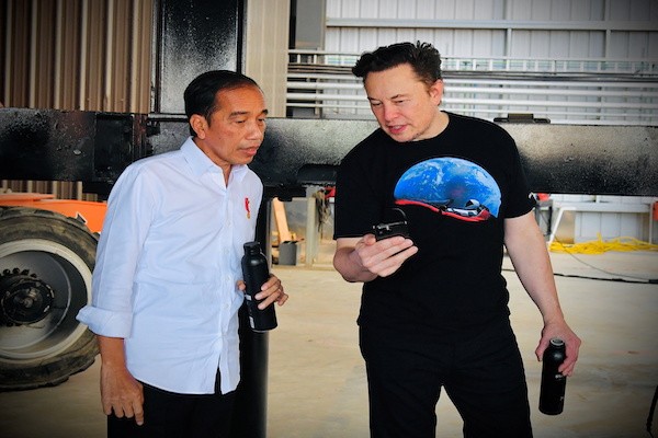 Indonesia đang trong cuộc đua giành khoản đầu tư của Tesla. Ảnh: Reuters