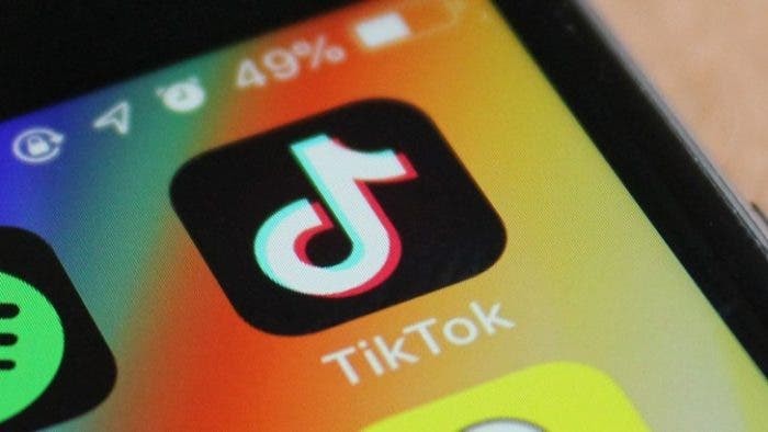 Bất chấp làn sóng chỉ trích, TikTok vẫn kiếm bộn tiền