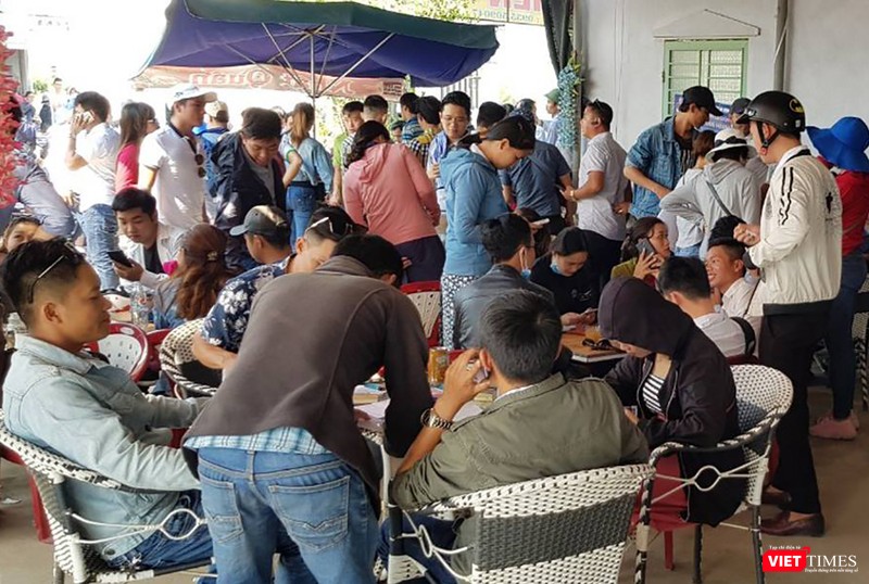 Hiện trường cơn sốt đất Hòa Liên được xem là chưa từng có đối với thị trường BĐS Đà Nẵng trong thời gian qua chỉ từ tin đồn