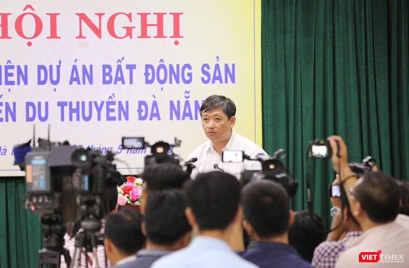 Ông Đặng Việt Dũng - Phó Chủ tịch thường trực UBND TP Đà Nẵng phát biểu ghi nhận ý kiến của các bên tại Hội nghị Phản biện