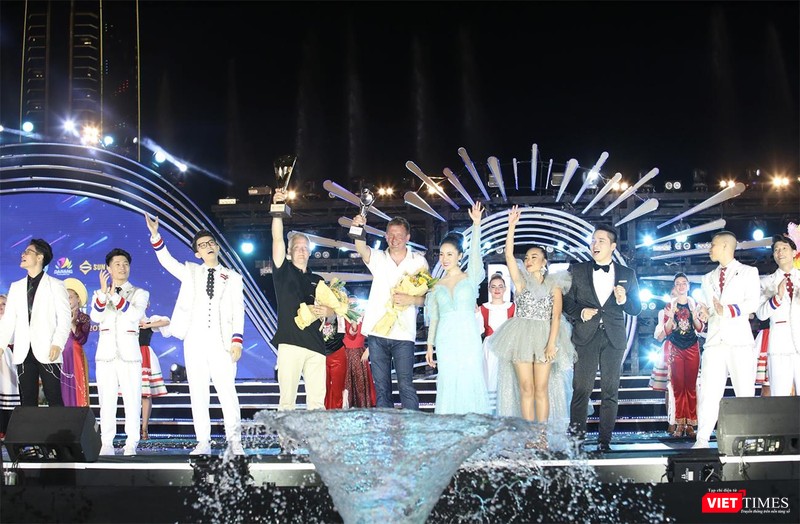 Đêm chung kết và trao giải DIFF 2019, đội Phần Lan đã trở thành nhà vô địch