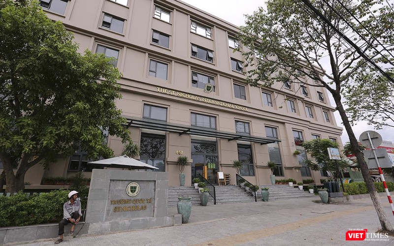 Trường St.Nicolas tự gắn thêm cụm từ “quốc tế” là không đúng với quy định.