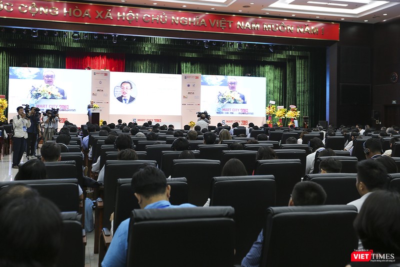 Quang cảnh hội nghị thượng đỉnh TP thông minh 2019 - Smart City Summit 2019 lần thứ 3 diễn ra tại Đà Nẵng