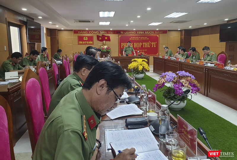 Thượng tướng Bùi Văn Nam - Thứ trưởng Bộ Công an, Ủy viên Ủy ban Quốc gia ASEAN 2020 phát biểu kết luận phiên họp lần thứ 4 chuẩn bị cho Hội nghị cấp cao ASIAN lần thứ 36 diễn ra tại Đà Nẵng Thượng tướng Bùi Văn Nam - Thứ trưởng Bộ Công an, Ủy viên Ủy ban Quốc gia ASEAN 2020 phát biểu kết luận phiên họp lần thứ 4 chuẩn bị cho Hội nghị cấp cao ASIAN lần thứ 36 diễn ra tại Đà Nẵng