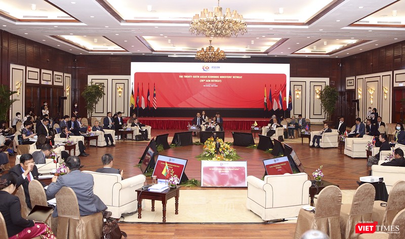 Quang cảnh hội nghị Bộ trưởng Kinh tế ASEAN hẹp lần thứ 26 diễn ra tại Furama resort Đà Nẵng