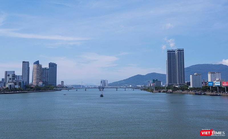 Đô thị Đà Nẵng hai bên bờ sông Hàn Đô thị Đà Nẵng hai bên bờ sông Hàn