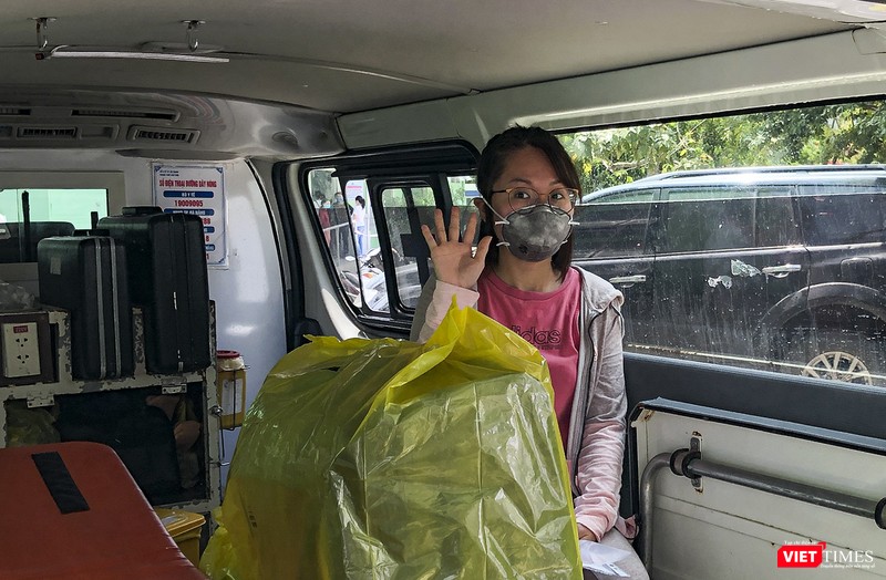 Bệnh nhân mắc COVId-19 thứ 135 rời bệnh viện