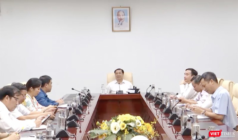 Chủ tịch UBND TP Đà Nẵng Huỳnh Đức Thơ chủ trì cuộc họp khần với các cơ quan chức năng TP Chủ tịch UBND TP Đà Nẵng Huỳnh Đức Thơ chủ trì cuộc họp khần với các cơ quan chức năng TP