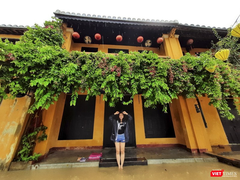 Khoảnh khắc với lũ ở Hội An